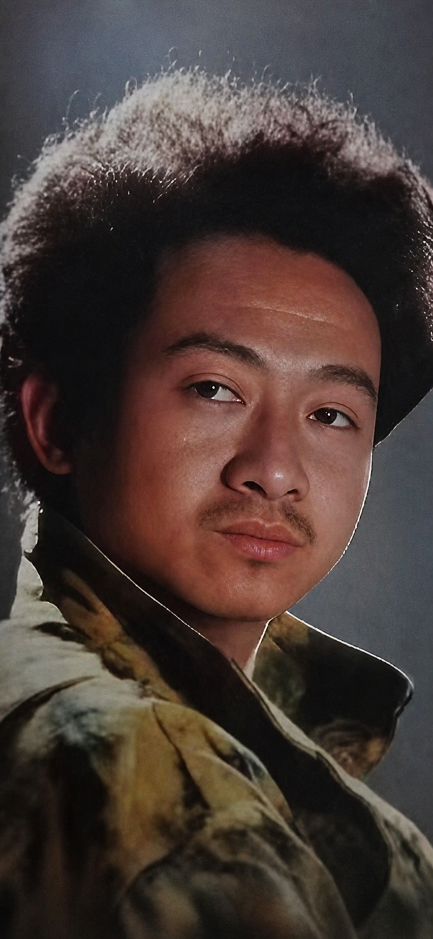 Hou Yimin as a young man in the 1980s